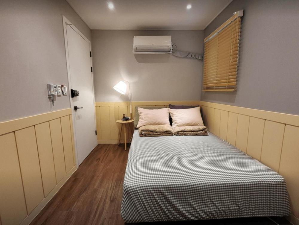 Gunsan Snoring Dalmong Guesthouse Room photo